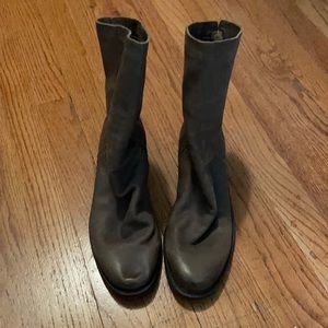 OTBT - short boots- very good condition